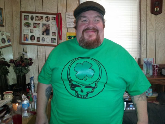 Grateful Dead Steal Your Face Logo t-shirt with a Shamrock